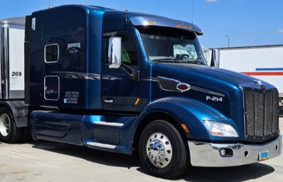semi truck | Pioneer LLC